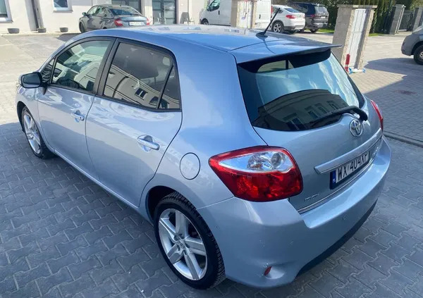 toyota Toyota Auris cena 18900 przebieg: 249000, rok produkcji 2010 z Warszawa